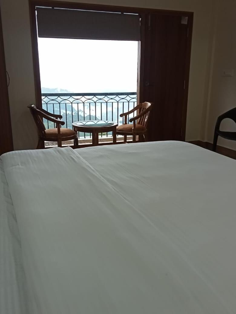 מלון נייניטל The Kumaon Retreat חדר תמונה