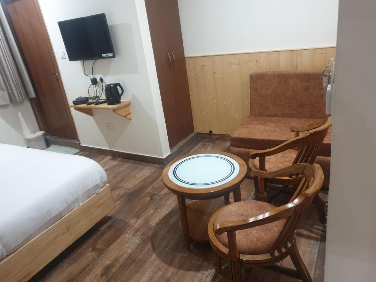 מלון נייניטל The Kumaon Retreat חדר תמונה